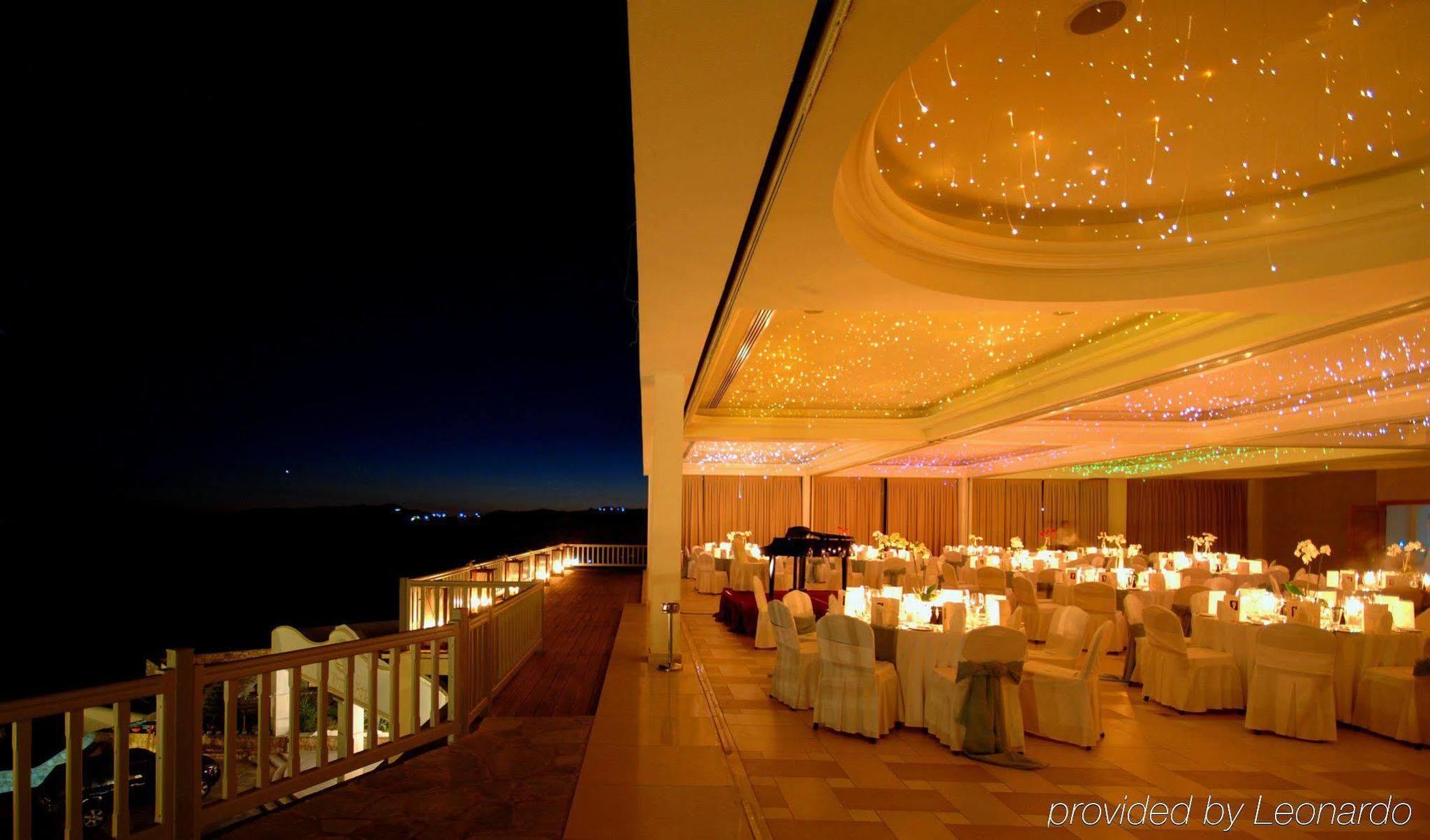 Elia  رويال مايكونيان - الفنادق الرائدة في العالم المطعم الصورة